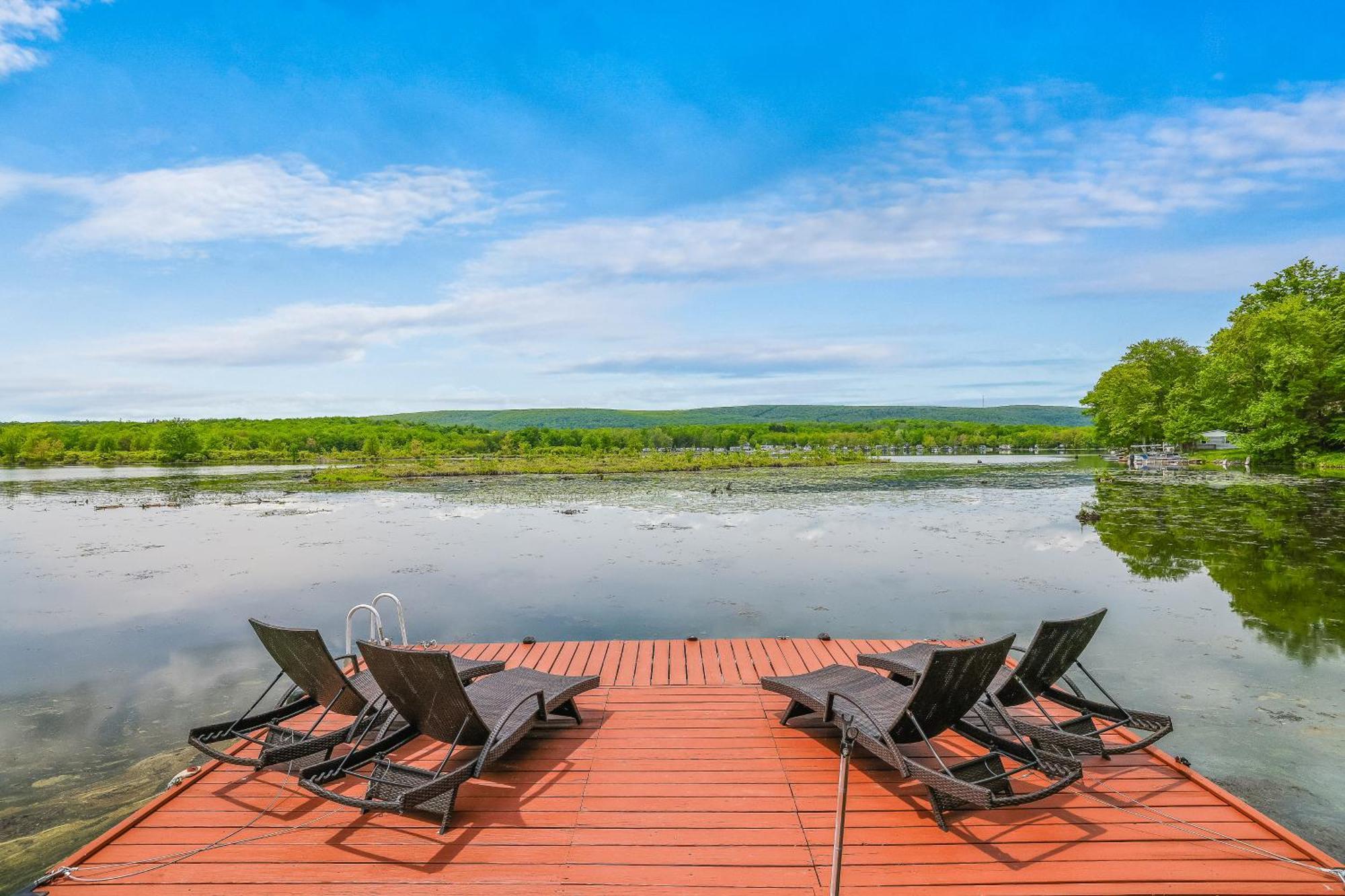 Lakefront A-Frame, Dock, Kayaks, Fire Place Lake Ariel Ngoại thất bức ảnh